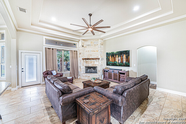 Listing photo id 5 for 108 Westfield Ranch