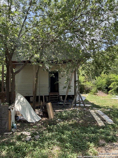 Listing photo id 1 for 109 Vista  