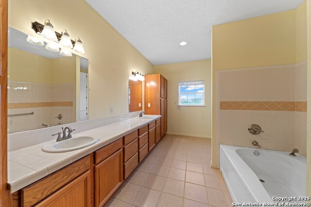 Image 16 of 27 For 773 Toquigny