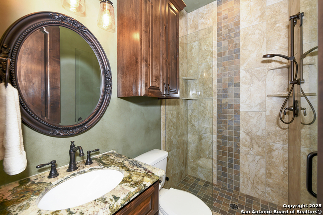 Listing photo id 26 for 464 Paradise Hills