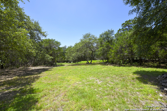 Listing photo id 36 for 464 Paradise Hills