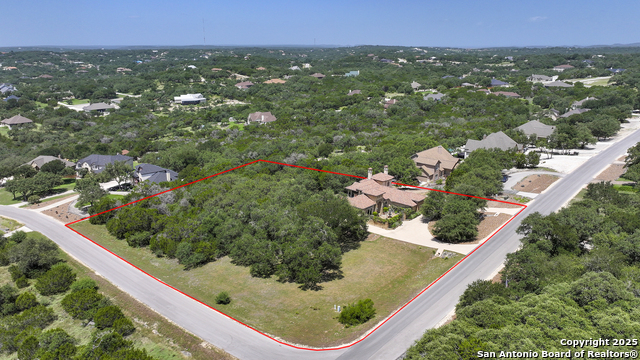 Listing photo id 40 for 464 Paradise Hills