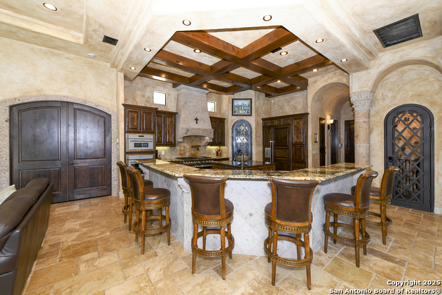 Listing photo id 6 for 464 Paradise Hills