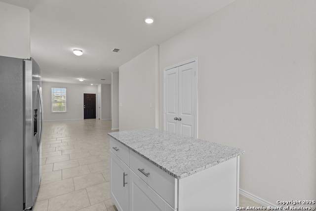 Image 19 of 26 For 923 Bluegrass Point