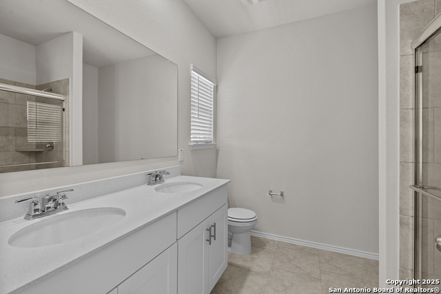 Image 22 of 26 For 923 Bluegrass Point