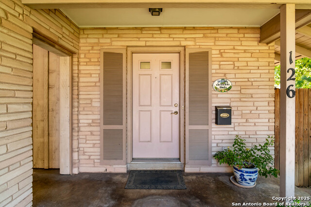 Image 4 of 32 For 126 Treasure Way