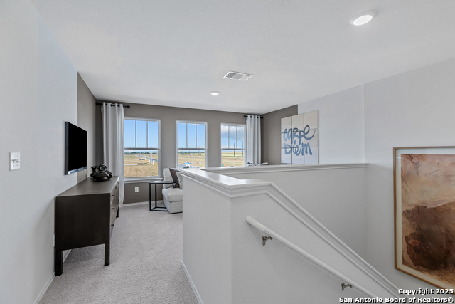 Image 28 of 31 For 918 Bluegrass Point