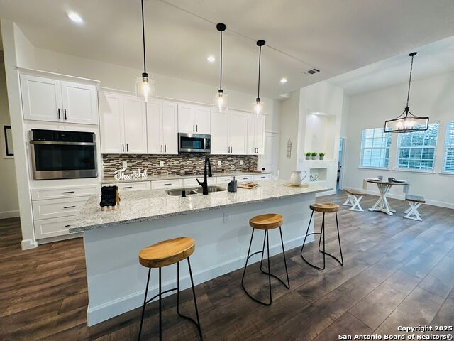 Image 9 of 34 For 1064 Overbrook Ln