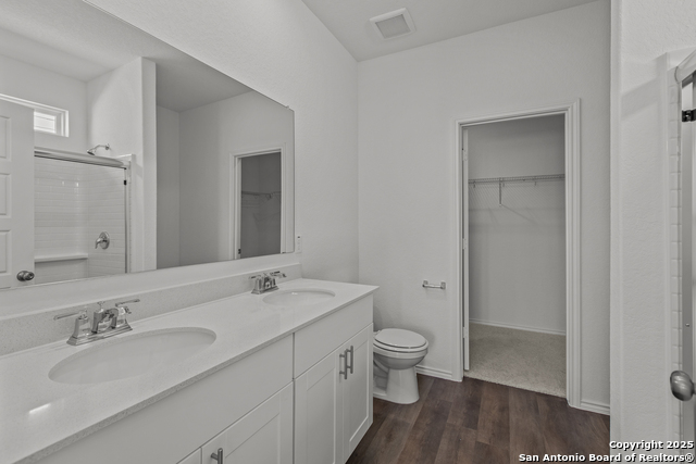 Image 22 of 32 For 928 Heartseed Avenue