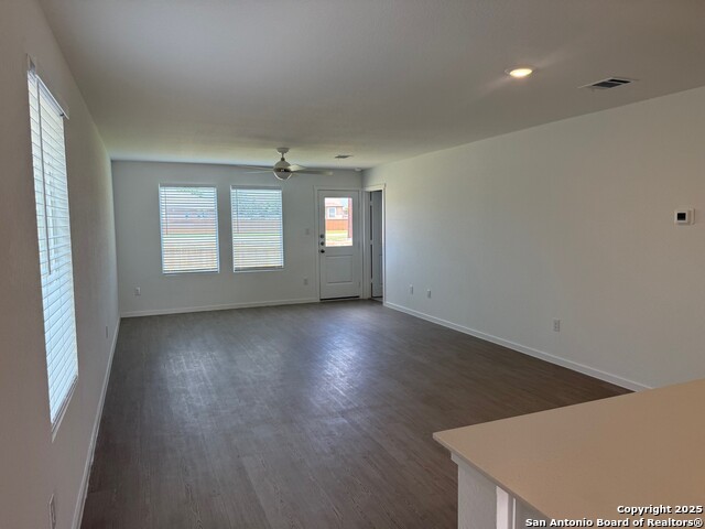 Image 10 of 18 For 1527 Silver Creek