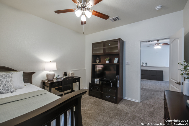 Image 31 of 33 For 1510 Eagle Glen