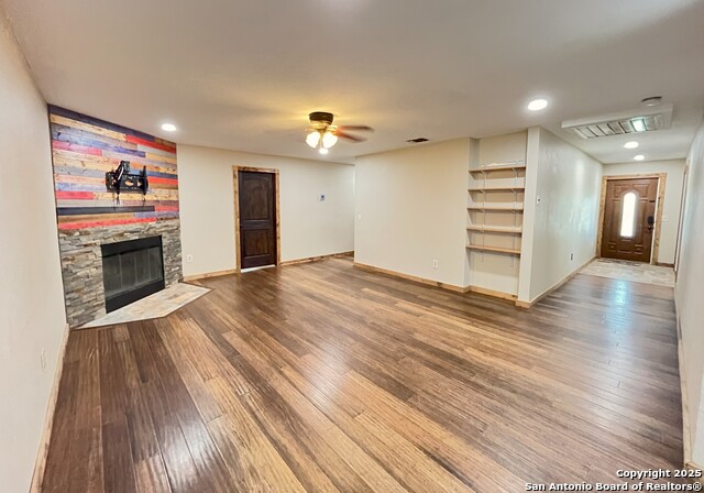 Image 4 of 21 For 1227 County Road 104