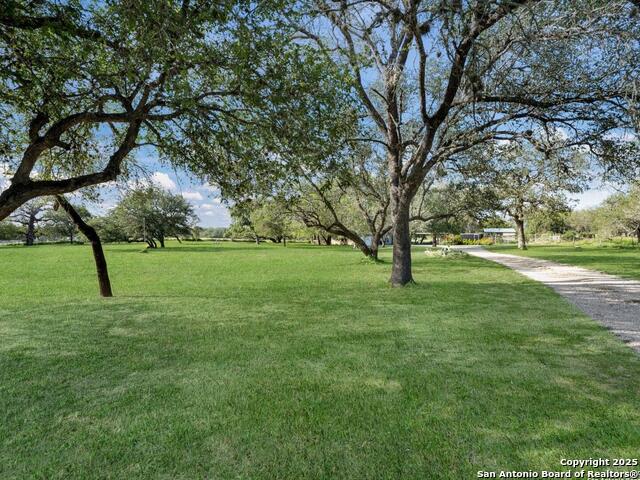 Image 2 of 30 For 205 Whispering Oaks
