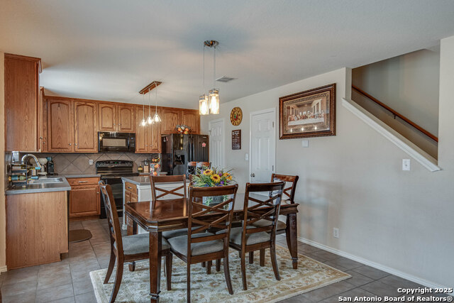 Image 9 of 25 For 2727 Thunder Gulch