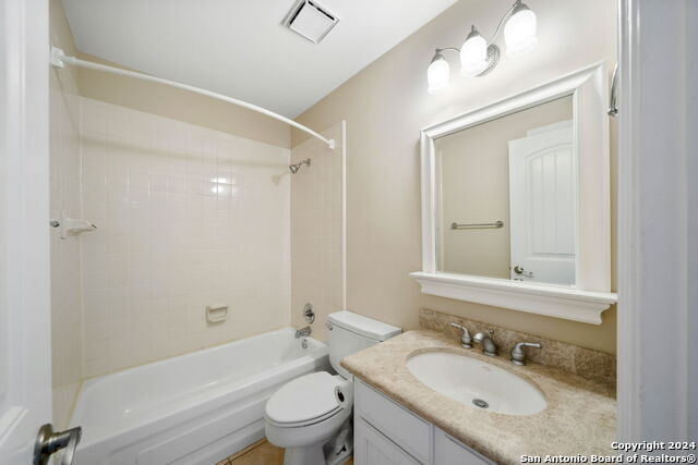 Image 19 of 25 For 1043 Barbara Dr A3