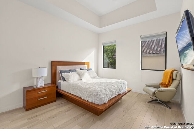 Listing photo id 25 for 1110 Marchesi