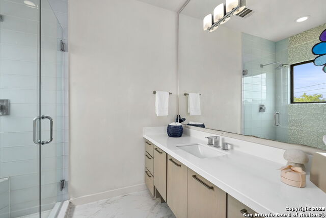 Listing photo id 33 for 1110 Marchesi