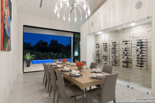 Listing photo id 6 for 1110 Marchesi