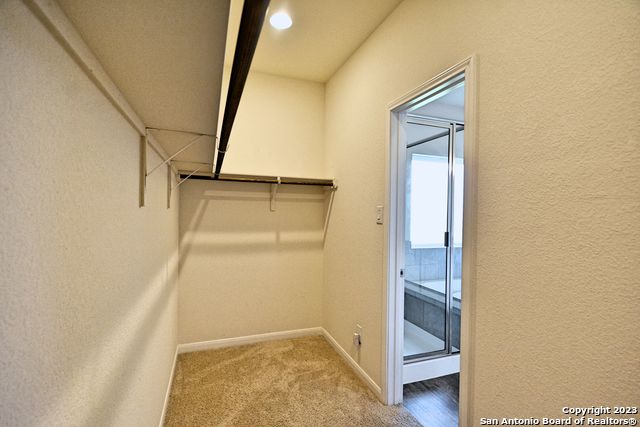 Listing photo id 10 for 588 Agave Flats Dr