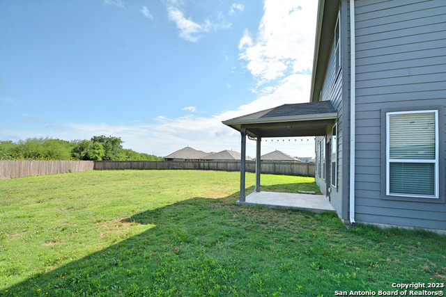 Listing photo id 36 for 588 Agave Flats Dr
