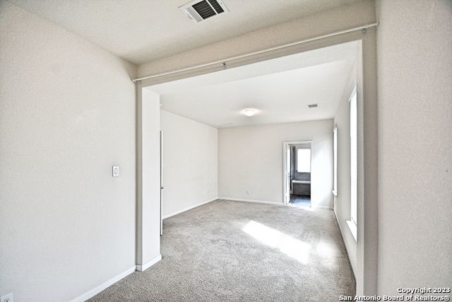 Listing photo id 5 for 588 Agave Flats Dr