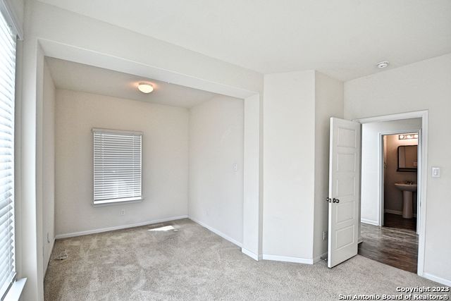 Listing photo id 6 for 588 Agave Flats Dr