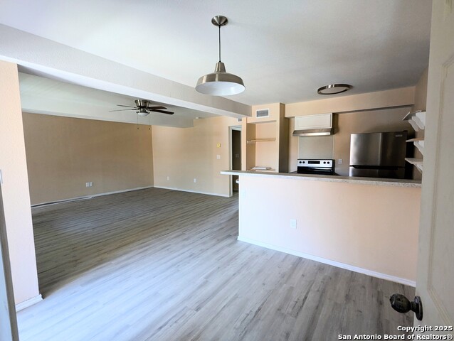 Image 2 of 6 For 3718 Pleasanton  104