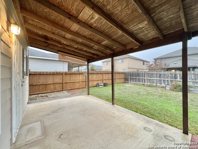 Image 34 of 36 For 24707 Corral Gabble