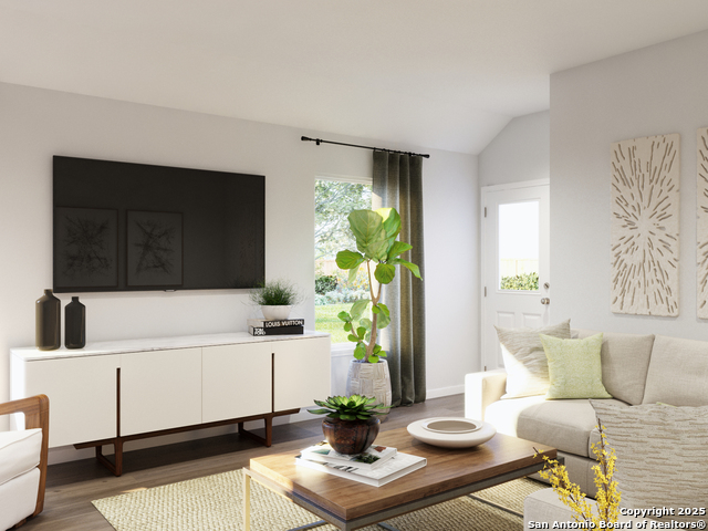 Image 12 of 24 For 15001 Fischer Garden Drive