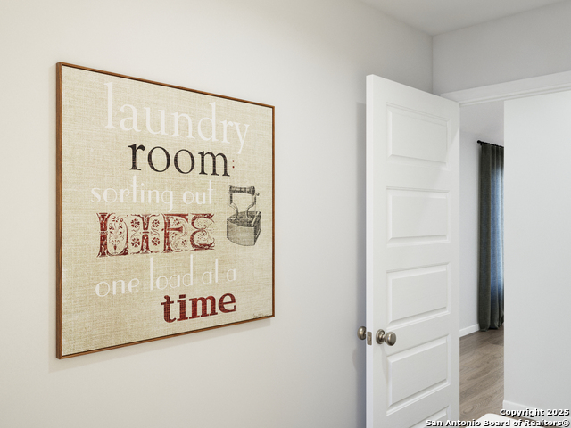 Image 7 of 24 For 15001 Fischer Garden Drive