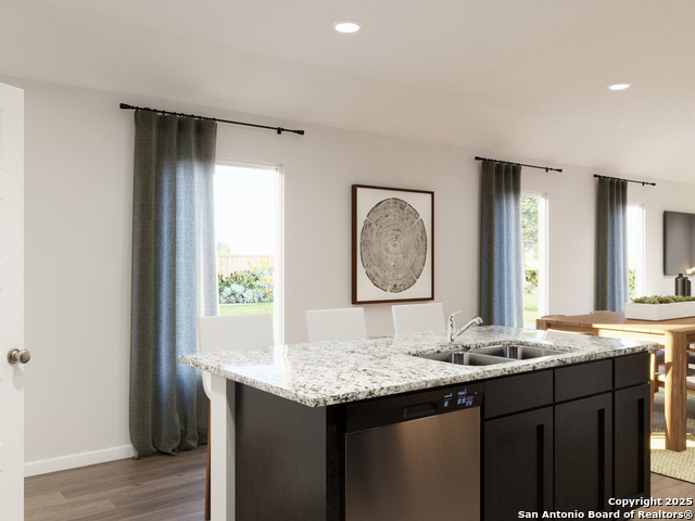 Image 9 of 24 For 15001 Fischer Garden Drive