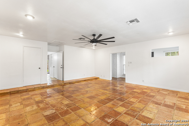 Image 17 of 23 For 14102 Red Maple