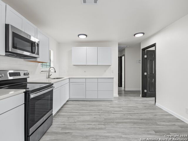 Image 12 of 19 For 5415 Stonybrook Drive