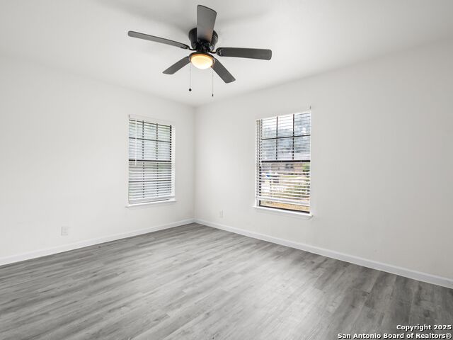 Image 13 of 19 For 5415 Stonybrook Drive
