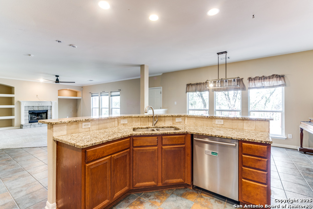 Listing photo id 10 for 15603 Luna Ridge