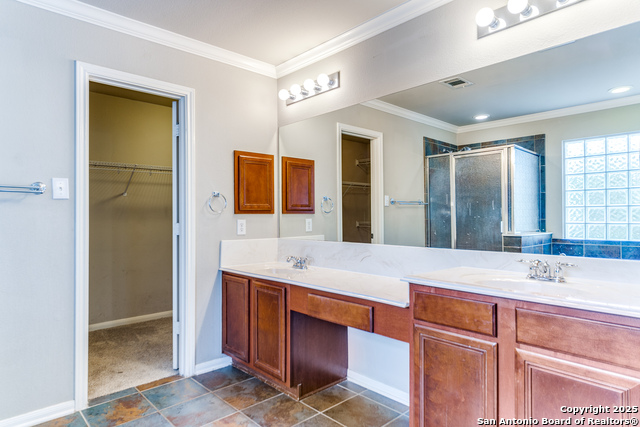 Listing photo id 16 for 15603 Luna Ridge