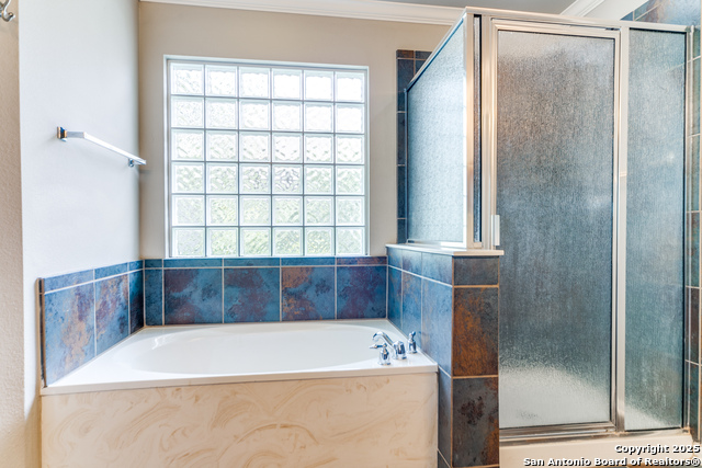 Listing photo id 17 for 15603 Luna Ridge