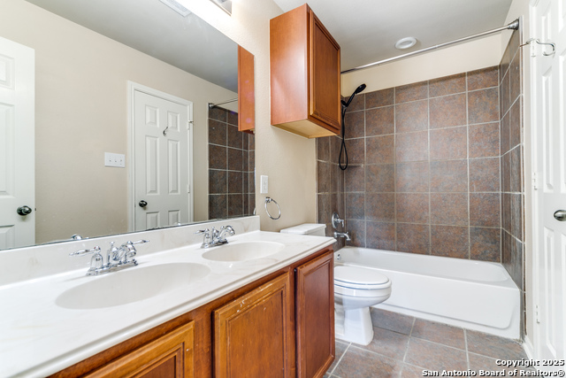 Listing photo id 21 for 15603 Luna Ridge
