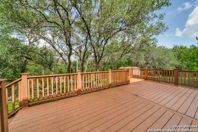 Listing photo id 23 for 15603 Luna Ridge