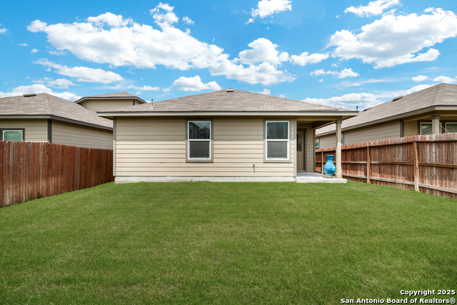 Listing photo id 25 for 3446 Angus Xing