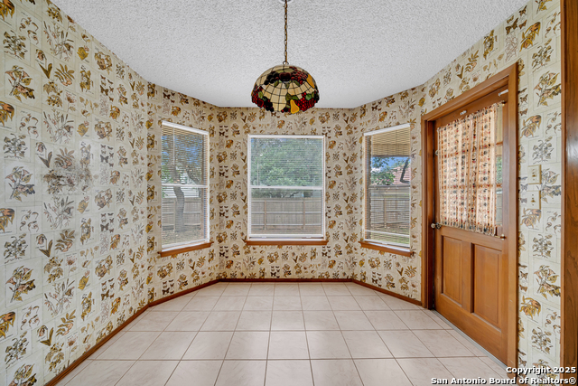 Image 12 of 40 For 4510 White Elm Woods