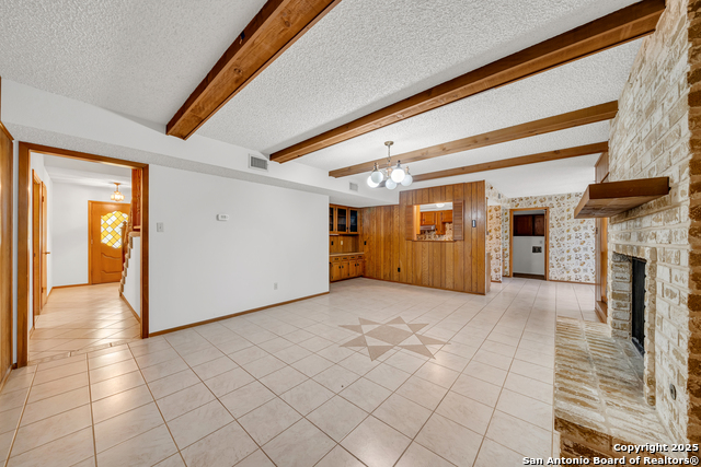 Image 19 of 40 For 4510 White Elm Woods