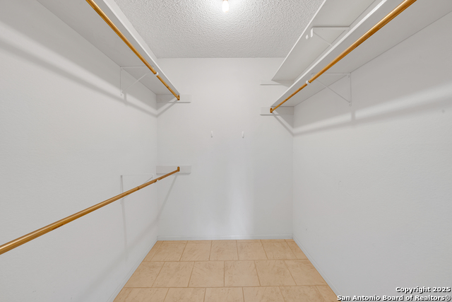 Image 27 of 40 For 4510 White Elm Woods