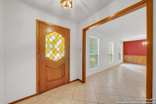 Image 3 of 40 For 4510 White Elm Woods