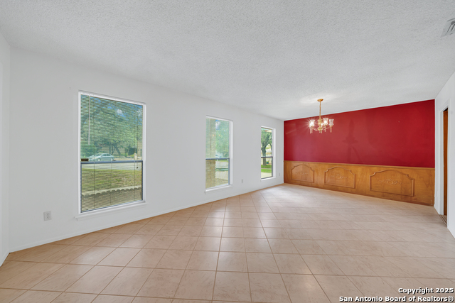 Image 7 of 40 For 4510 White Elm Woods
