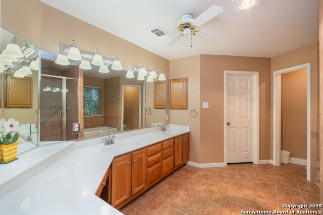 Image 16 of 51 For 313 Ridge Crest Dr