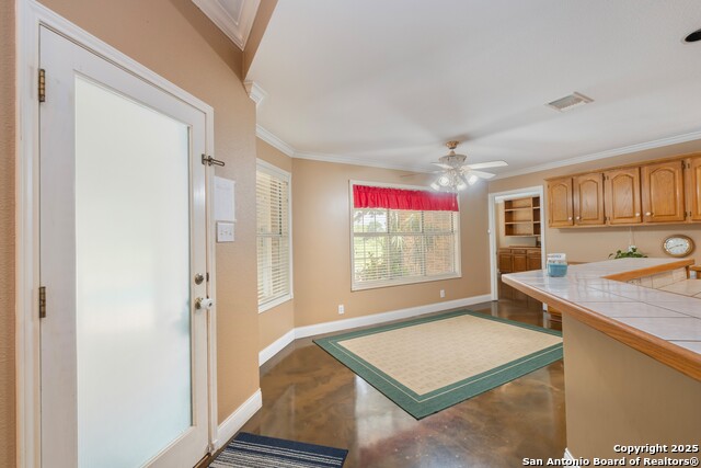 Image 35 of 51 For 313 Ridge Crest Dr