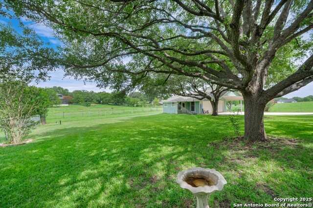 Image 42 of 51 For 313 Ridge Crest Dr