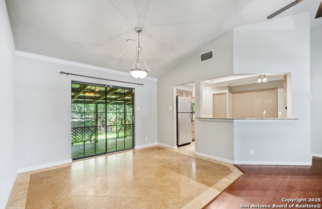 Image 12 of 27 For 16722 Lilly Crest