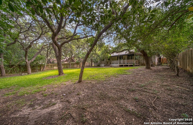 Image 25 of 27 For 16722 Lilly Crest
